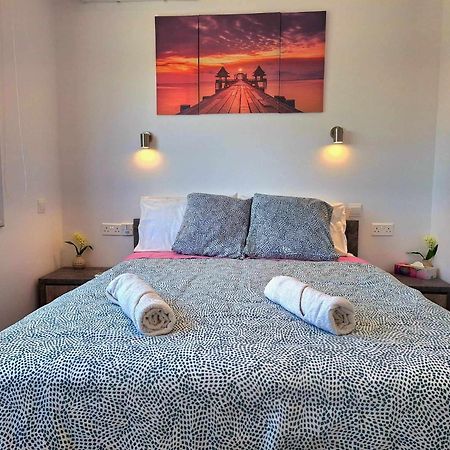Charming Holiday Retreat Kato Paphos Apt 400M To The Beach Eksteriør bilde