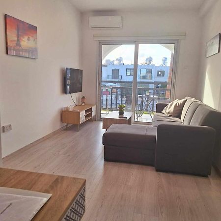 Charming Holiday Retreat Kato Paphos Apt 400M To The Beach Eksteriør bilde