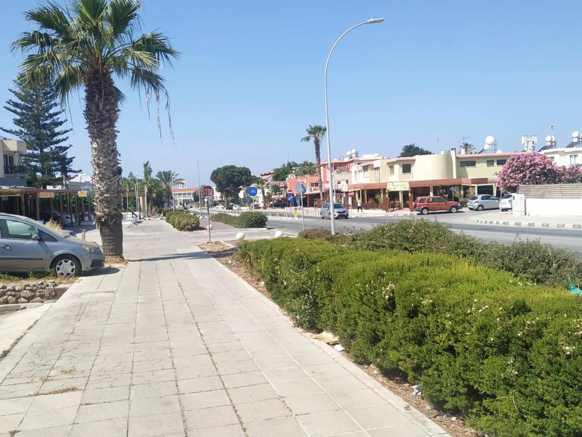 Charming Holiday Retreat Kato Paphos Apt 400M To The Beach Leilighet Eksteriør bilde