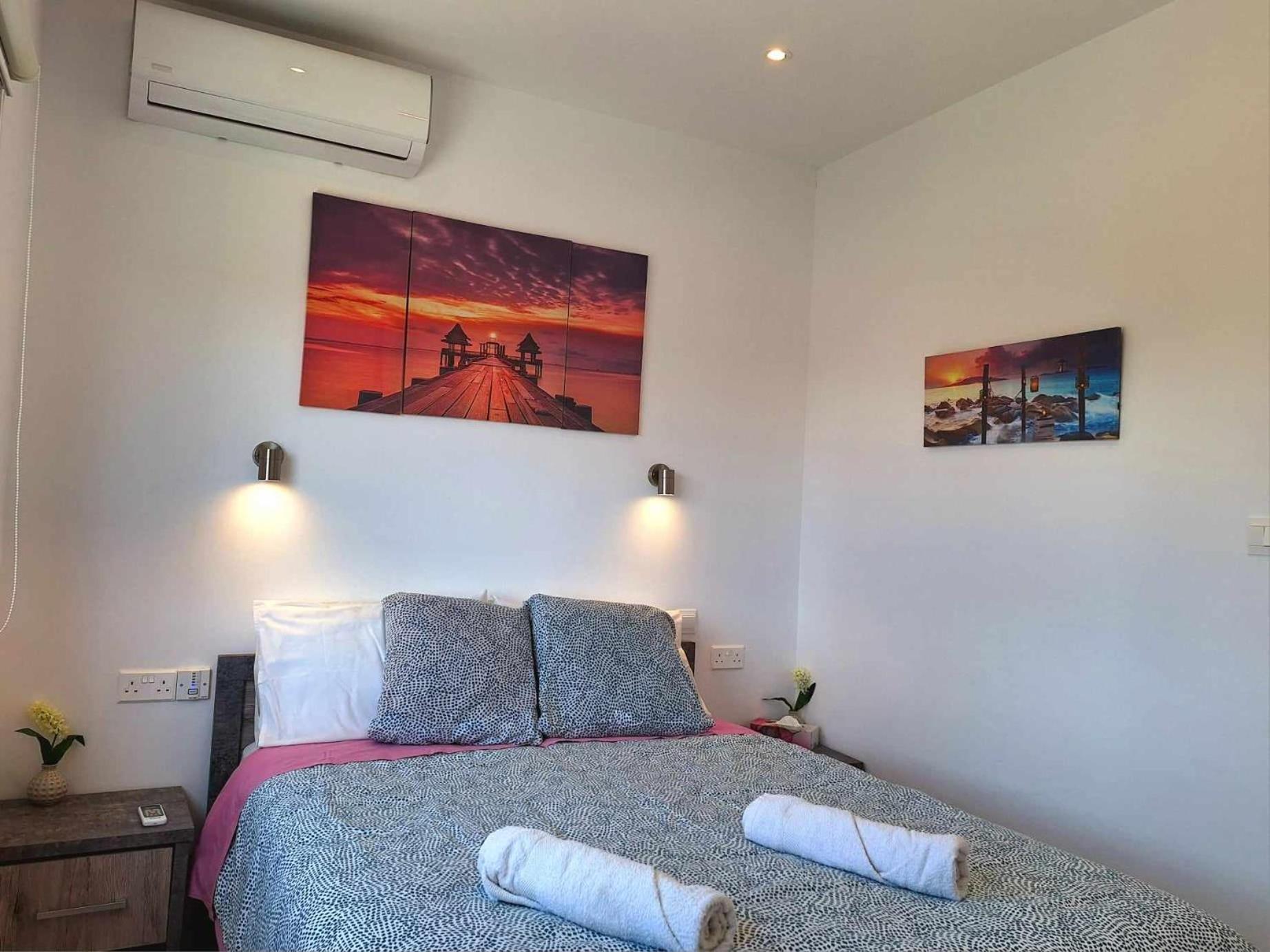Charming Holiday Retreat Kato Paphos Apt 400M To The Beach Eksteriør bilde