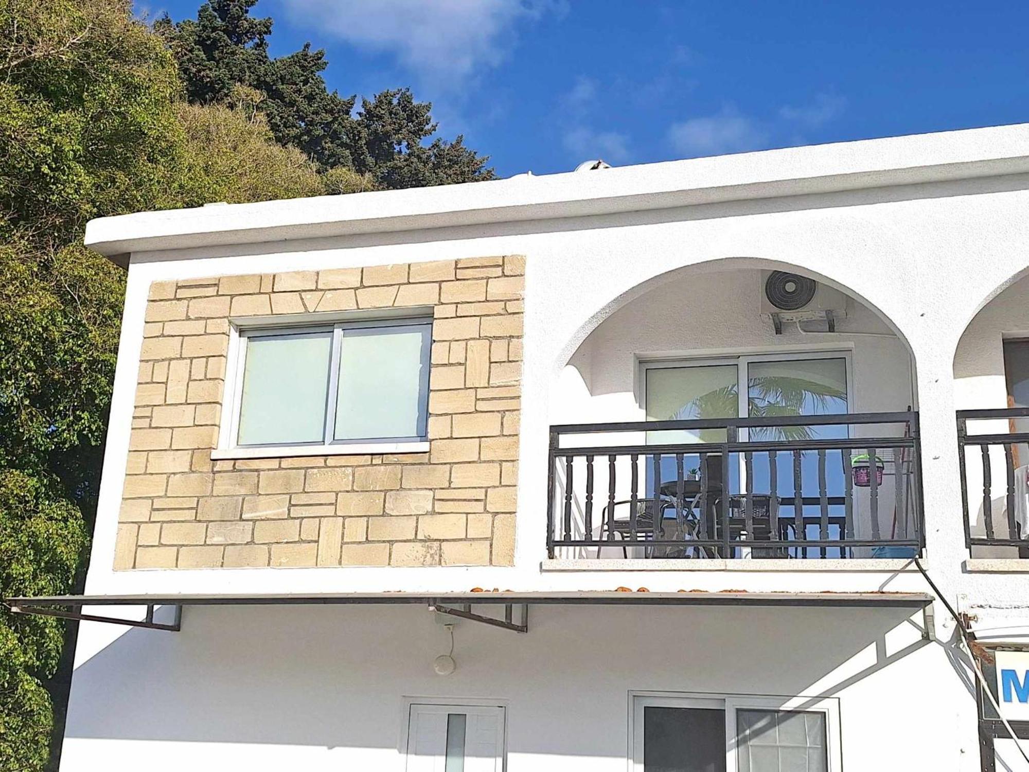 Charming Holiday Retreat Kato Paphos Apt 400M To The Beach Eksteriør bilde