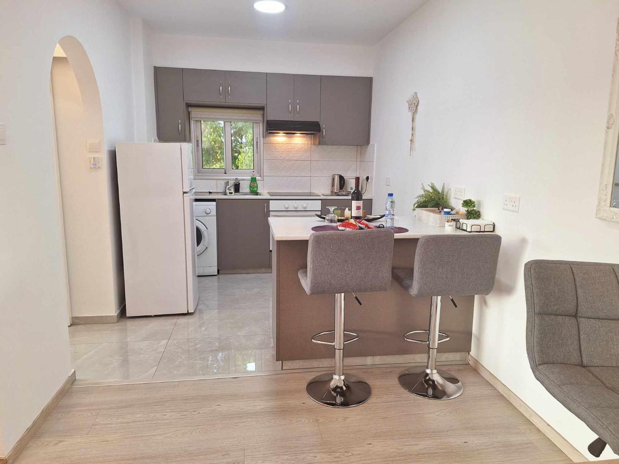 Charming Holiday Retreat Kato Paphos Apt 400M To The Beach Eksteriør bilde
