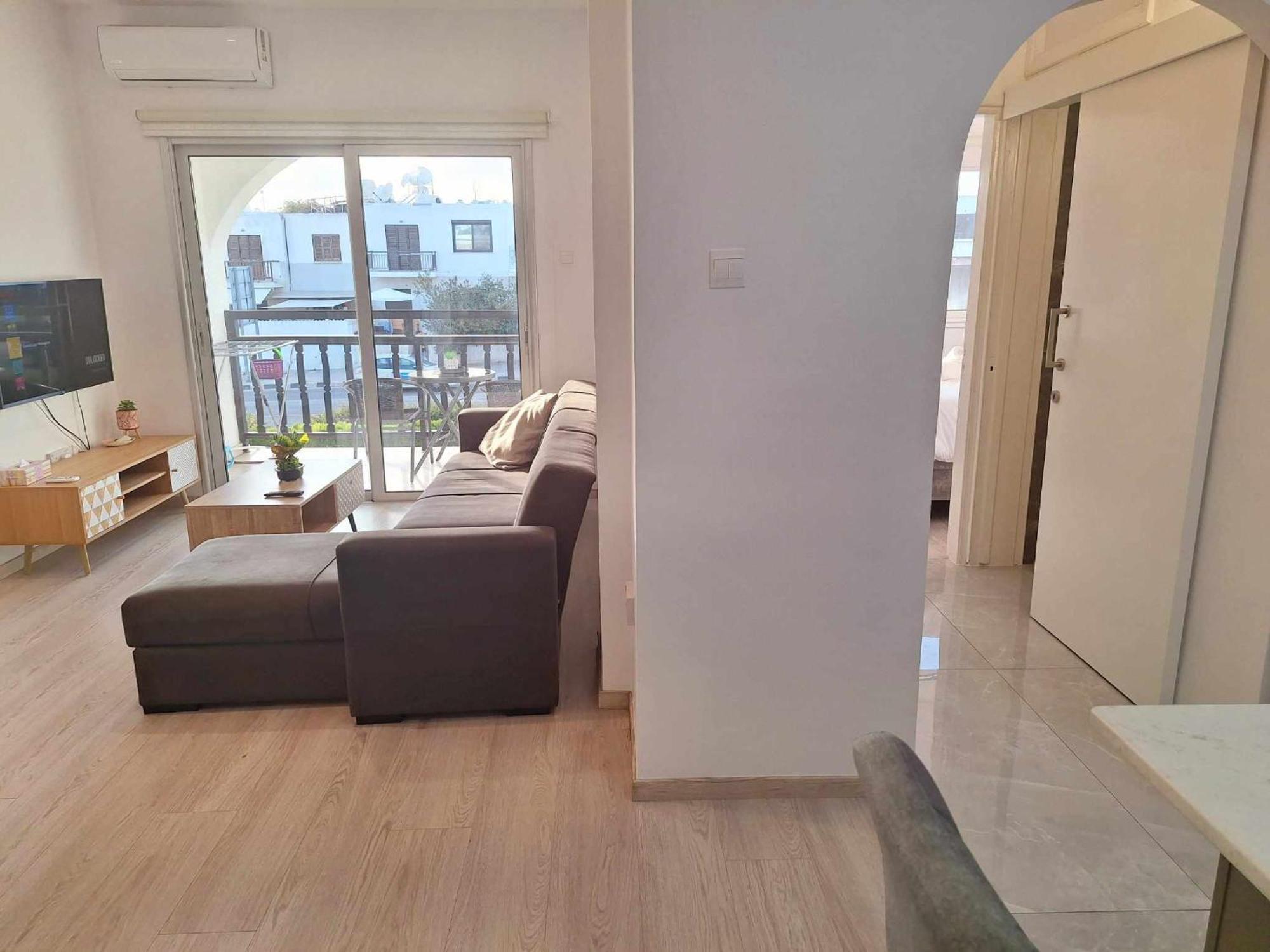Charming Holiday Retreat Kato Paphos Apt 400M To The Beach Eksteriør bilde